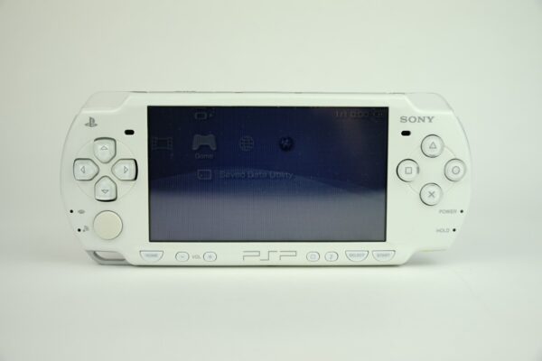 PSP 1000- Usada - Image 2
